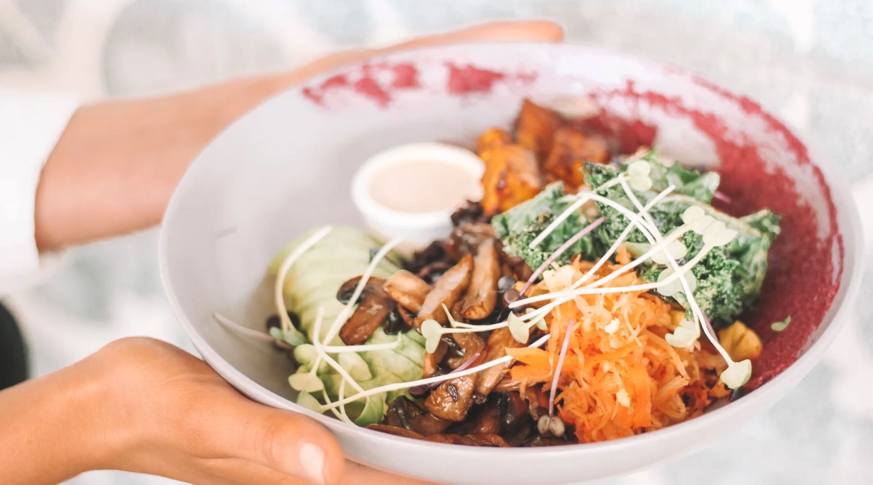 animal cruelty free skincare brands, anti ageing natural oils, natural eye cream